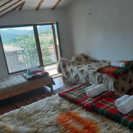 House Hvoyna
